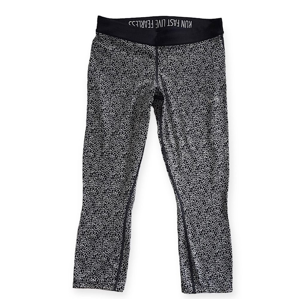 Nike Dri-FIT Black White Animal Print Performance Capri Leggings M